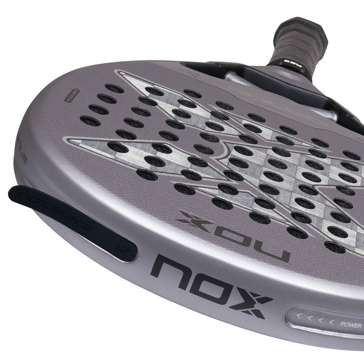 NOX AT10 Genius 18k Alum 2027 por Agustín Tapia